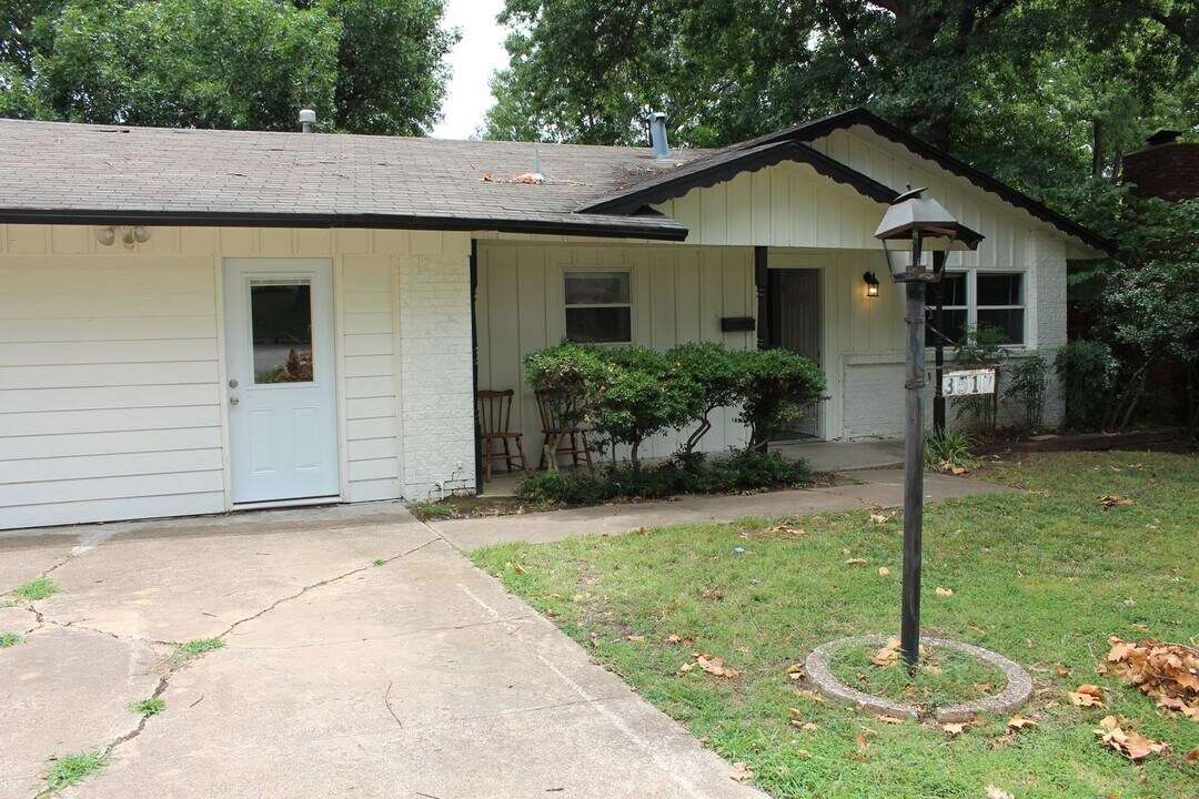 3517 S Irvington Pl in Tulsa, OK - Building Photo