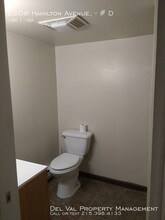 2208 Hamilton Ave-Unit -# D in Willow Grove, PA - Building Photo - Building Photo
