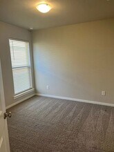 9713 Saratoga Ave in Lubbock, TX - Building Photo - Building Photo