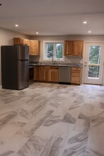 281 Lambs Mill Rd in Naples, ME - Foto de edificio - Building Photo