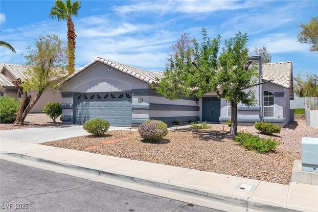 property at 1763 Summerwood Cir