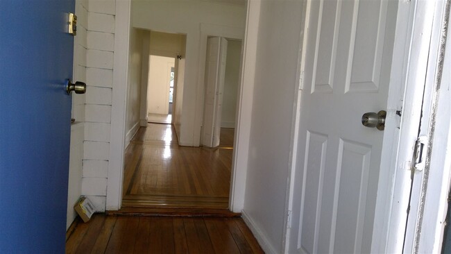 175 Preston St-Unit -1W in Ridgefield Park, NJ - Building Photo - Building Photo