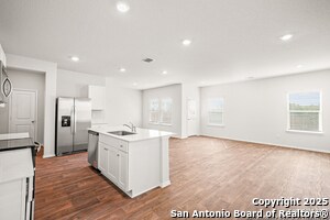 6003 James Bowie in San Antonio, TX - Building Photo - Building Photo
