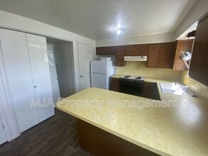 1428 W 300 N in Clearfield, UT - Building Photo - Building Photo