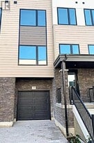 1489 Purchase Pl in Innisfil, ON - Building Photo