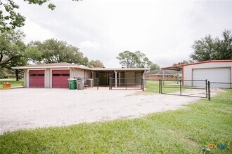 12 Jade Dr in Victoria, TX - Foto de edificio - Building Photo