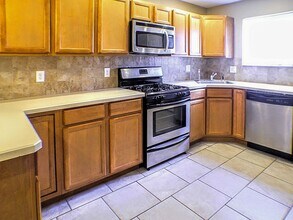 2346 Gerritt St in Philadelphia, PA - Building Photo - Building Photo