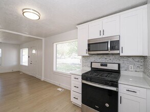 67 N 900 W in Provo, UT - Building Photo - Building Photo