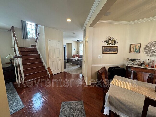 6987 Forepond Ct in Fort Belvoir, VA - Building Photo - Building Photo