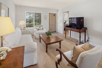 1779 Round Tree Dr in Oceanside, CA - Building Photo - Building Photo