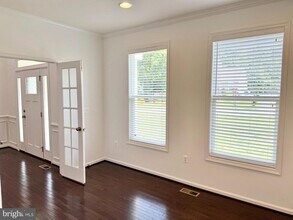 133 Brooke Point Ct in Stafford, VA - Building Photo - Building Photo
