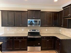 820 Silver Leaf Dr in Winston-Salem, NC - Building Photo - Building Photo