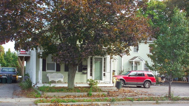 613 South St in Quincy, MA - Building Photo - Building Photo