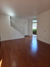 10754 Westonhill Dr in San Diego, CA - Building Photo - Building Photo