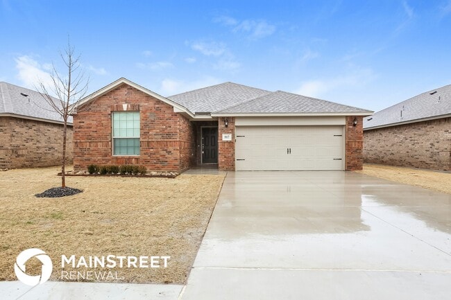 property at 917 NW 5th St