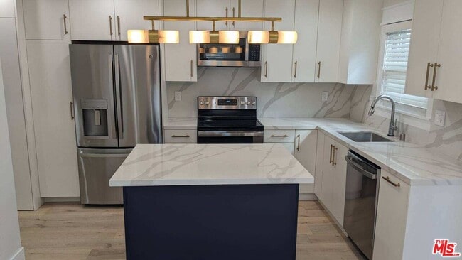 property at 3677 3rd Ave