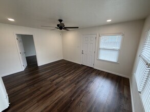 3535 34th St, Unit 1 in Sacramento, CA - Building Photo - Building Photo