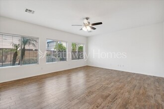 17762 W Watson Ln in Surprise, AZ - Building Photo - Building Photo