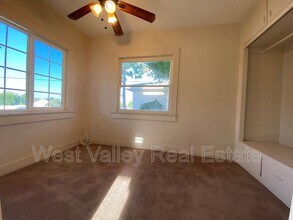 107 Lucard St in Taft, CA - Building Photo - Building Photo