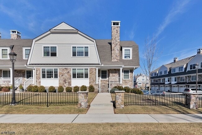 property at 1 Foley Pl
