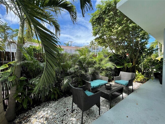 property at 1040 7th St