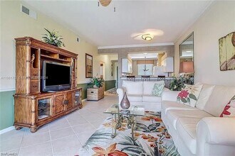 16585 Lake Cir Dr, Unit 134 in Ft. Myers, FL - Building Photo - Building Photo