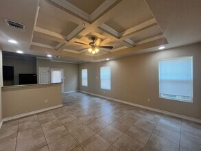 16824 Dancing Ava in Selma, TX - Building Photo - Building Photo