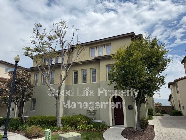 1737 Cripple Creek Dr in Chula Vista, CA - Building Photo - Building Photo