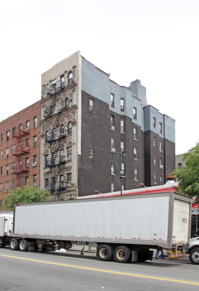123 E 116th St in New York, NY - Foto de edificio - Building Photo