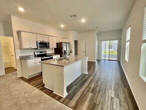 35507 Eastbrook Ave in Zephyrhills, FL - Building Photo - Building Photo