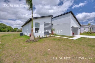 351 Aster Ct in Poinciana, FL - Foto de edificio - Building Photo