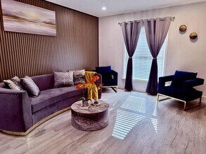 446 Marquette Dr in Detroit, MI - Building Photo - Building Photo