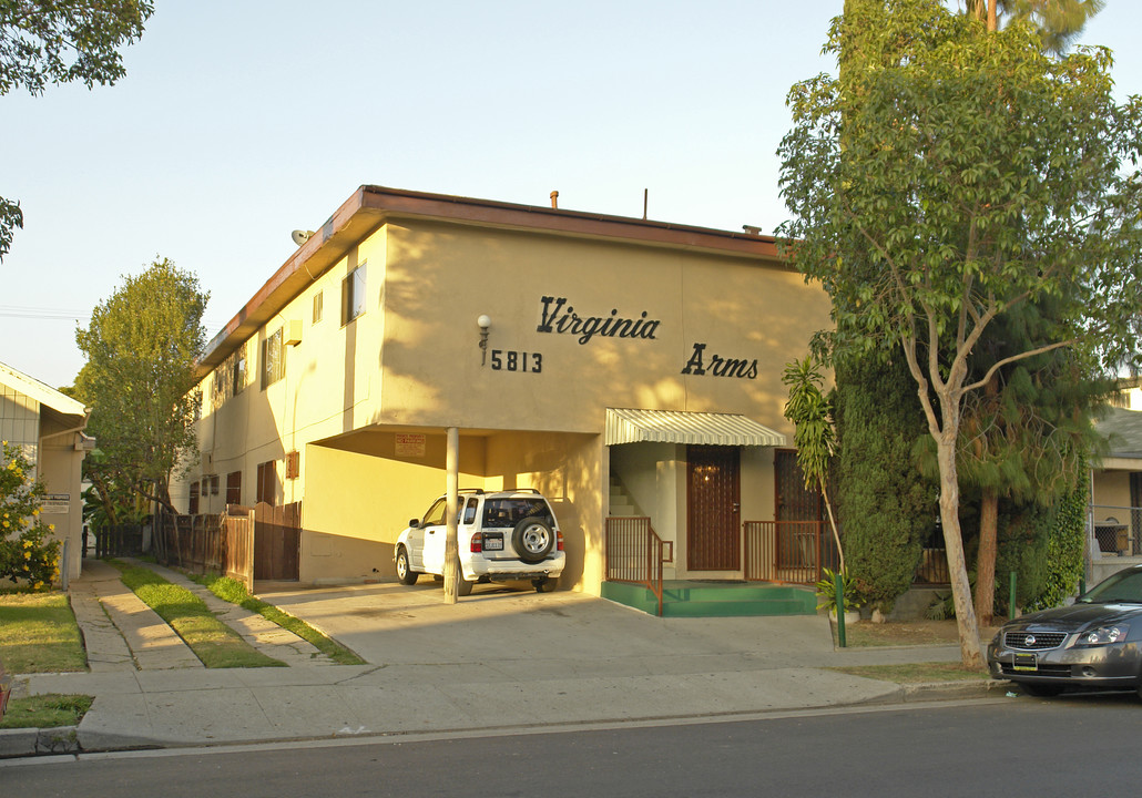 Virginia Arms in Los Angeles, CA - Building Photo