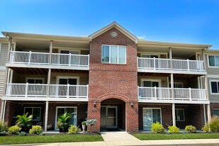 The Overlook at Ft. Thomas in Fort Thomas, KY - Building Photo