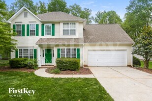 8618 Cedar Hollow Ln in Huntersville, NC - Building Photo