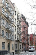 38 Morton St in New York, NY - Building Photo - Primary Photo