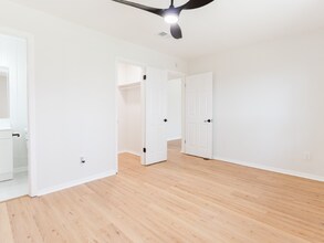 1205 Marlee Ln in Arlington, TX - Building Photo - Building Photo
