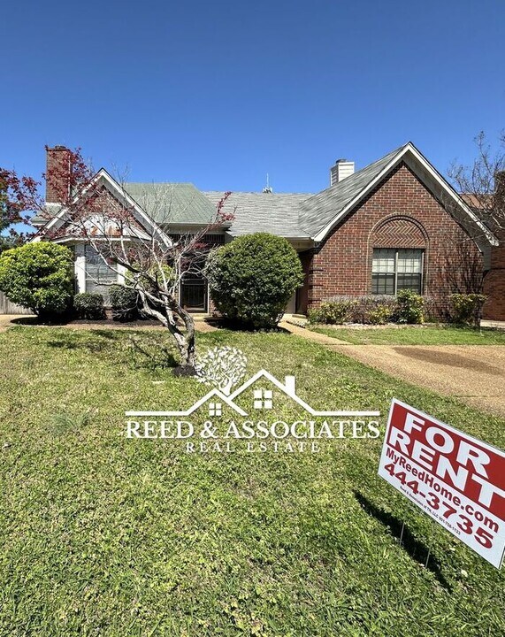 6898 Snyder Rd in Memphis, TN - Building Photo