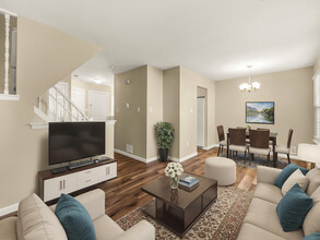 1122 Shamrock Way in Monroe, NJ - Building Photo - Building Photo