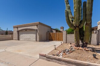 19202 N 14th St in Phoenix, AZ - Building Photo - Building Photo