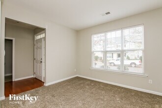 11737 Windy Mist Way in Huntersville, NC - Foto de edificio - Building Photo