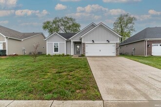 2822 Brewster Dr in Evansville, IN - Building Photo - Building Photo