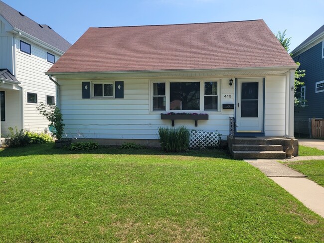 property at 415 Chicago Ave