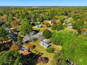 305 Belmont Farms Dr in Ellenwood, GA - Foto de edificio - Building Photo