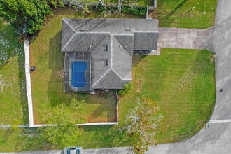 1541 Legend Ct in Deltona, FL - Building Photo - Building Photo