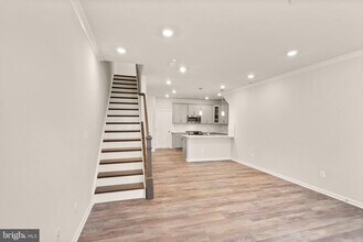 43361 Radford Divide Ter in Ashburn, VA - Building Photo - Building Photo