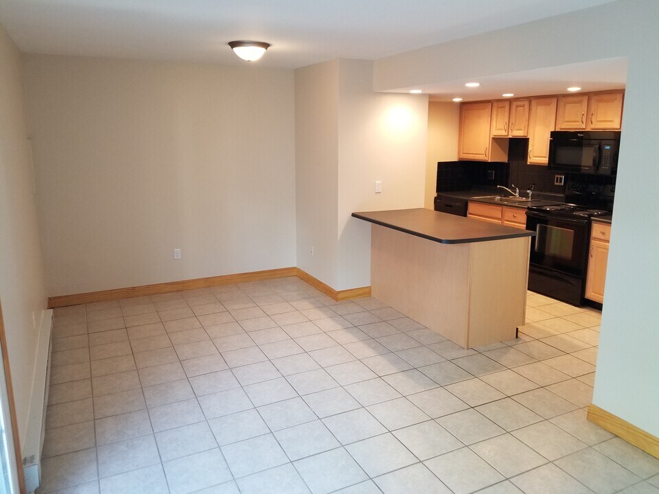 307 W 31st St in Huntingdon, PA - Building Photo