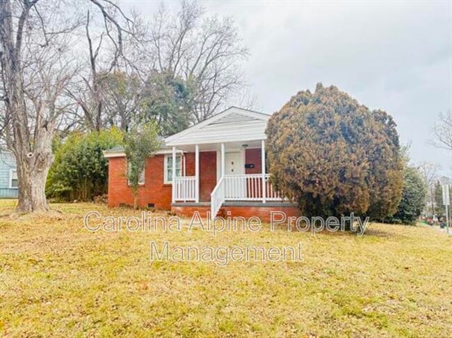 property at 1500 Hateras Ave