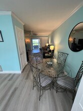 2929 SE Ocean Blvd, Unit 101-3 in Stuart, FL - Foto de edificio - Building Photo