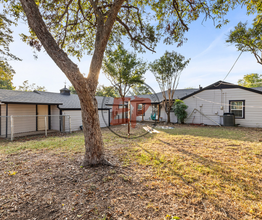 3201 Live Oak Ave in Waco, TX - Building Photo - Building Photo